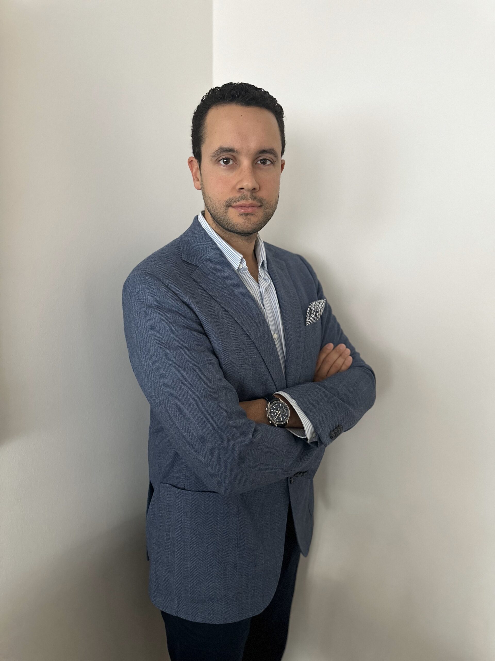 Erik Erismann Scaled 1